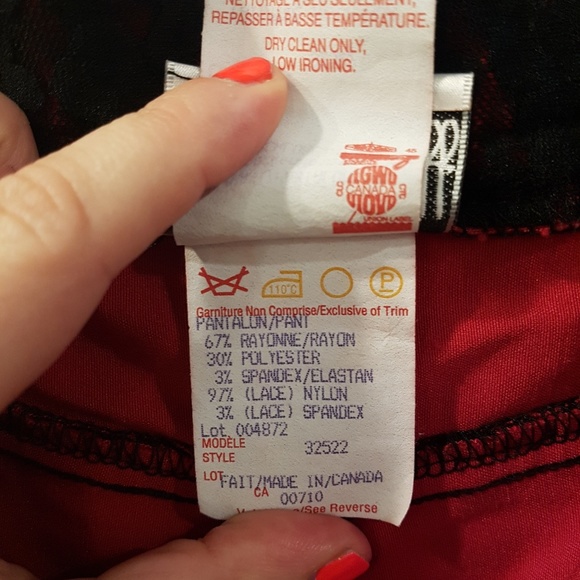 Vintage Joseph Ribkoff Black Lace Red Pants - Picture 8 of 8